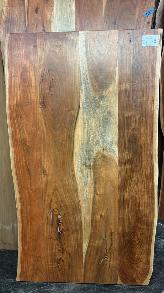 Live Edge Acacia Table #303 â 60" x 33â36"