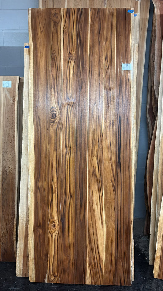 Live Edge Teak Table #342 â 96" x 36â37"