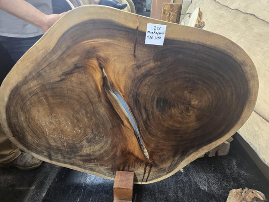 Live Edge Monkeypod Table #218 – 36" x 46"
