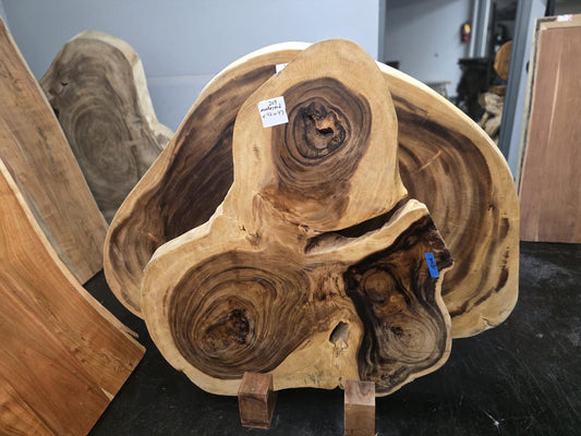 Live Edge Monkeypod Table #209 – 42" x 47"
